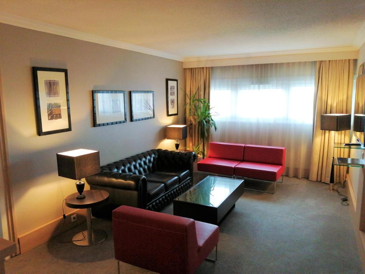 Hotel Inn Paris Cdg Airport Roissy-en-France Bagian luar foto